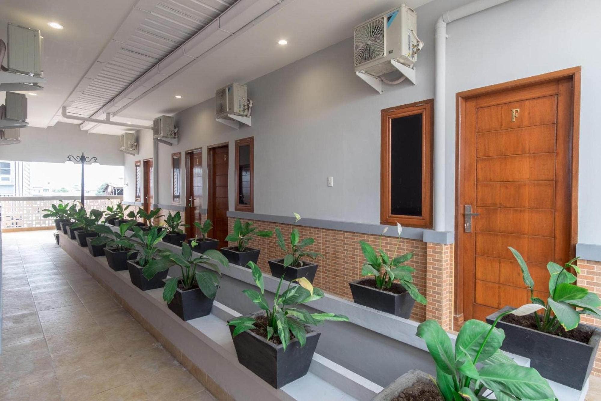 Super Oyo 456 Aljadid Guest House Медан Екстериор снимка