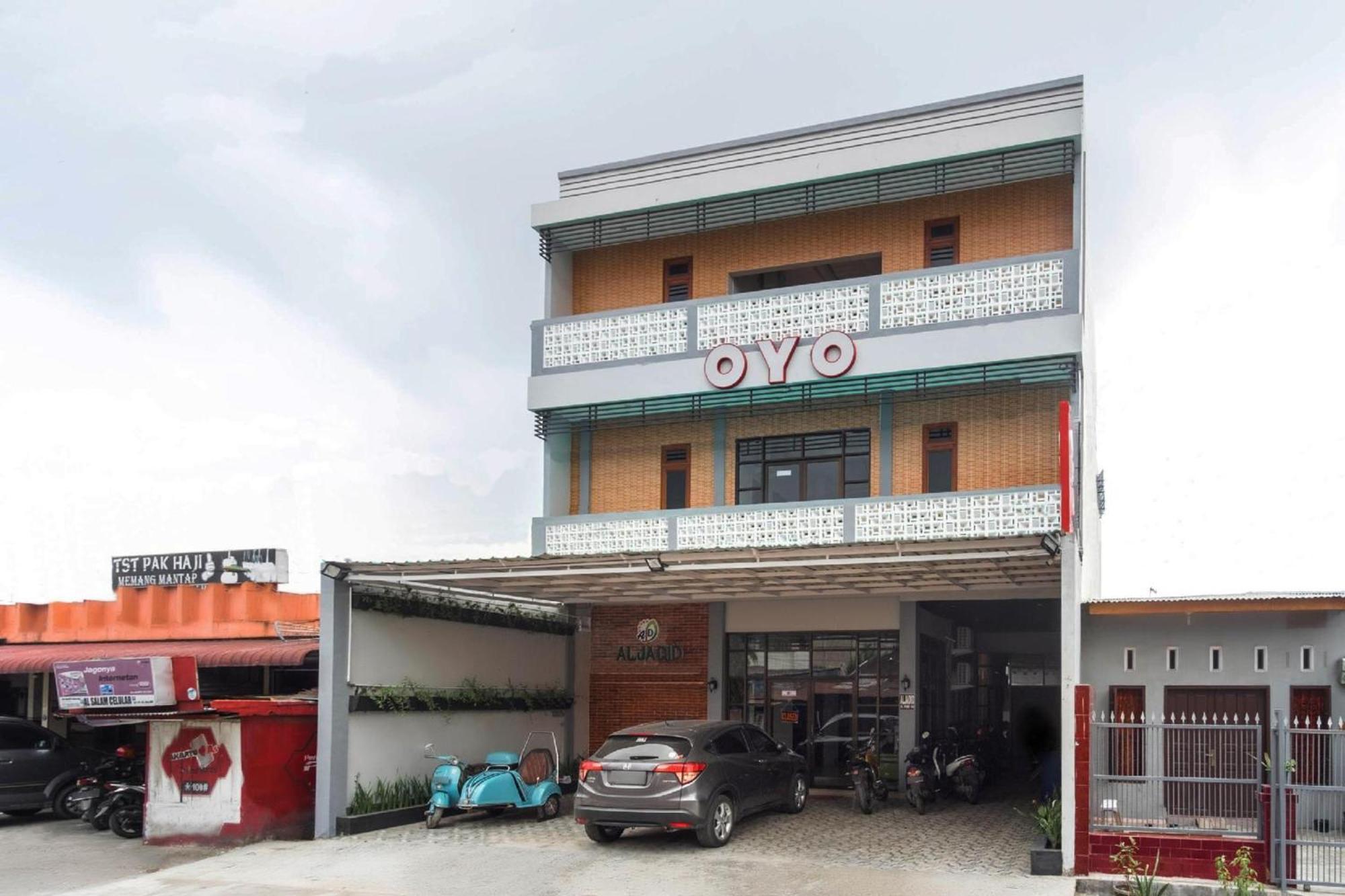 Super Oyo 456 Aljadid Guest House Медан Екстериор снимка